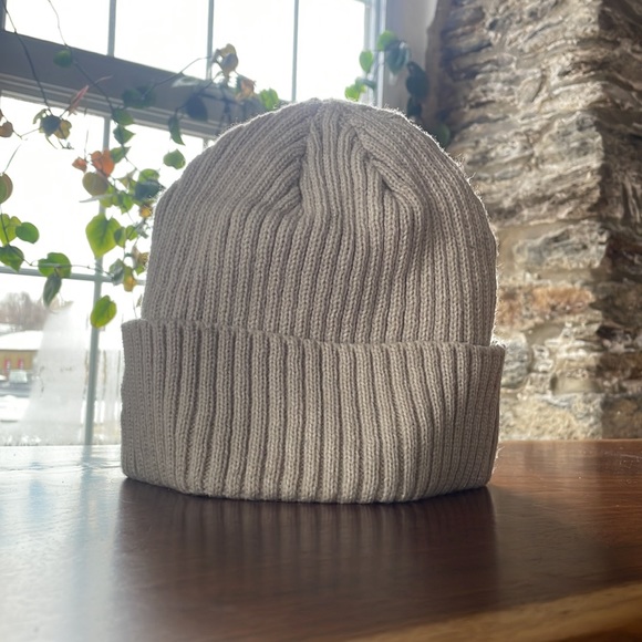 NWOT New Era Cream NFL Philadelphia Eagles Cuffed Knit Hat - OSFA - Picture 4 of 6